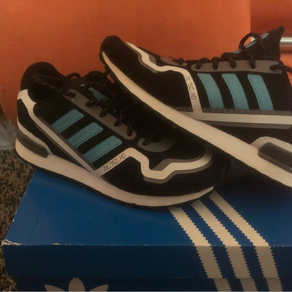 Boys shoes 11c - Picture 3 of 5